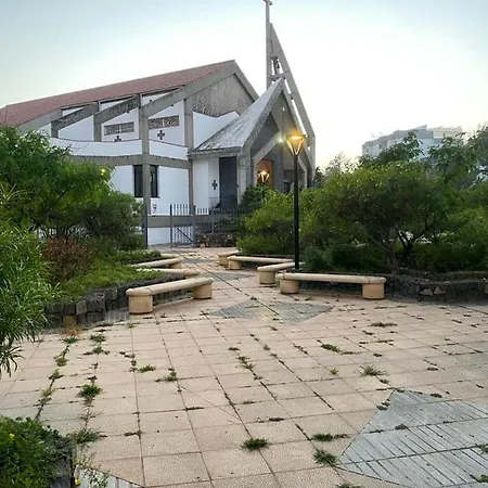 Detail Rose * Puerto de la Cruz (Tenerife)